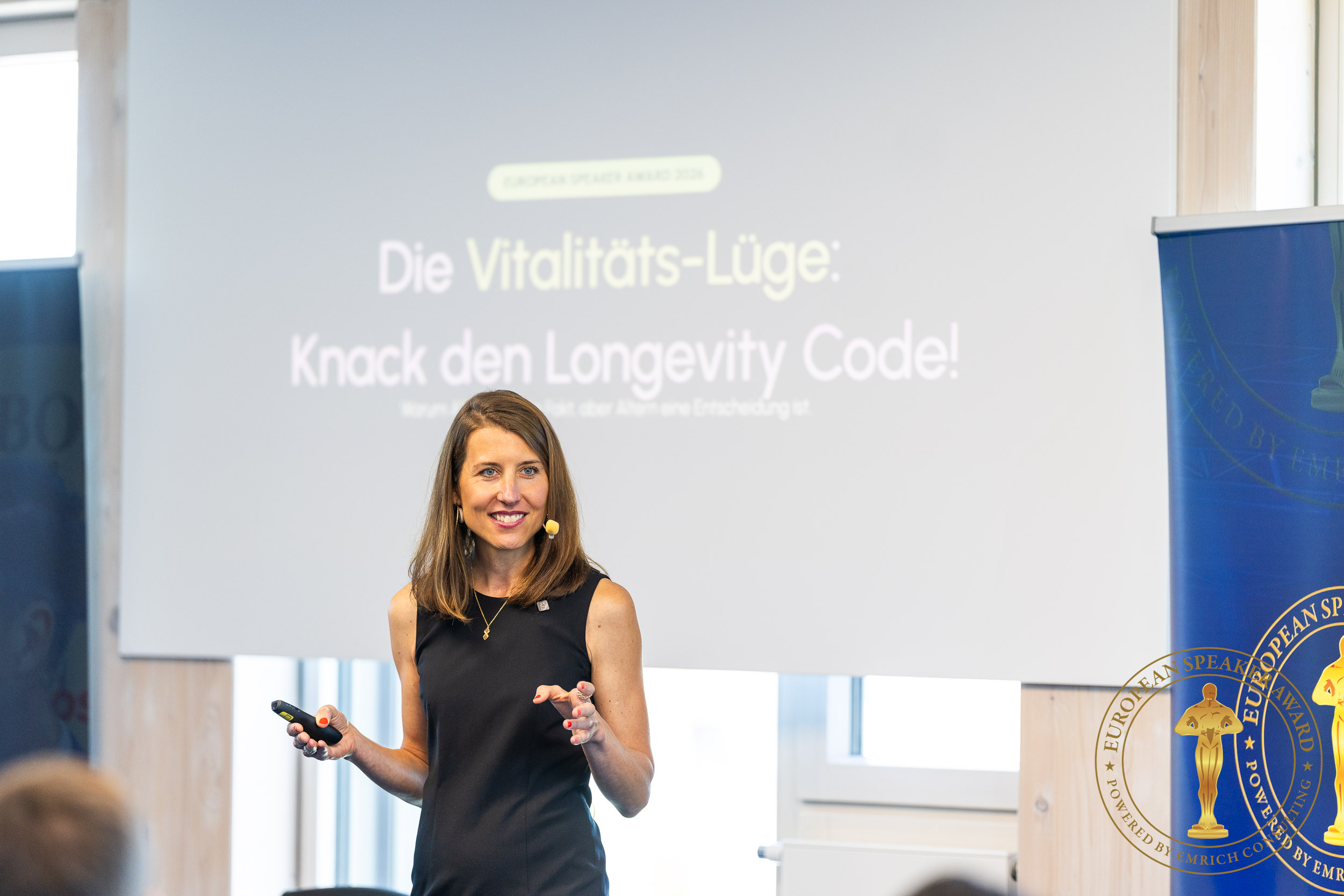 Martina Lau beim European Speaker Award – Vortrag Die Vitalitäts-Lüge
